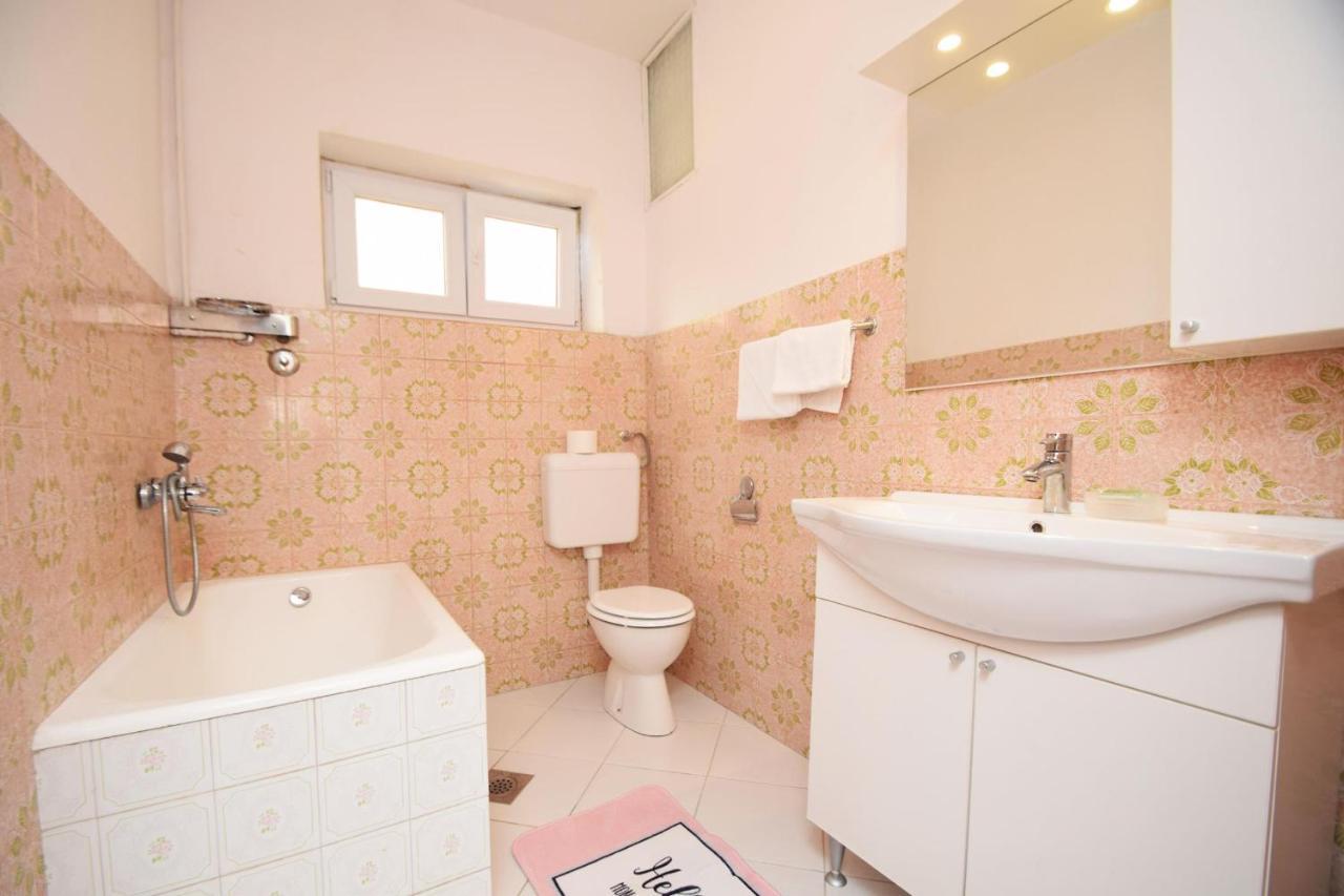 Apartment Skeva Starigrad Exterior photo